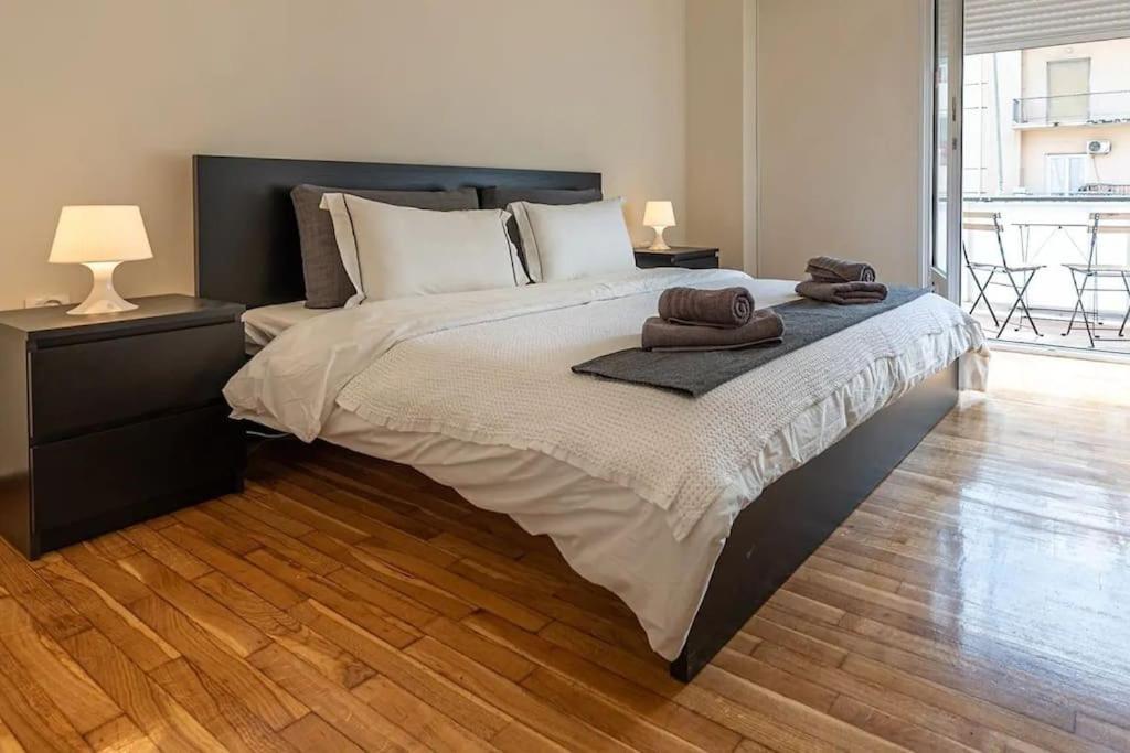 Kerameikos 2 Bedroom Apartment Athén Kültér fotó
